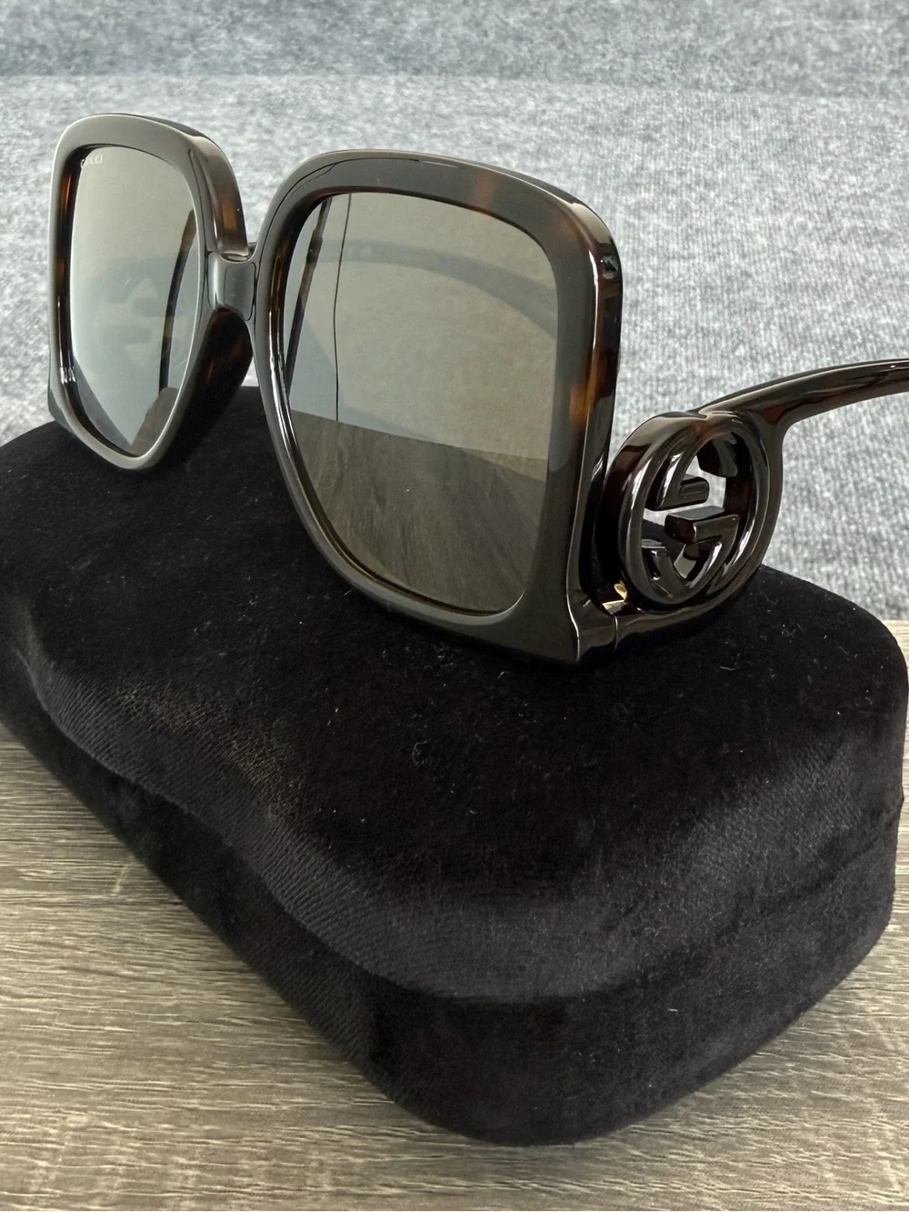 Gucci Women's Oversized Square Sunglasses in Dark Tortoiseshell
